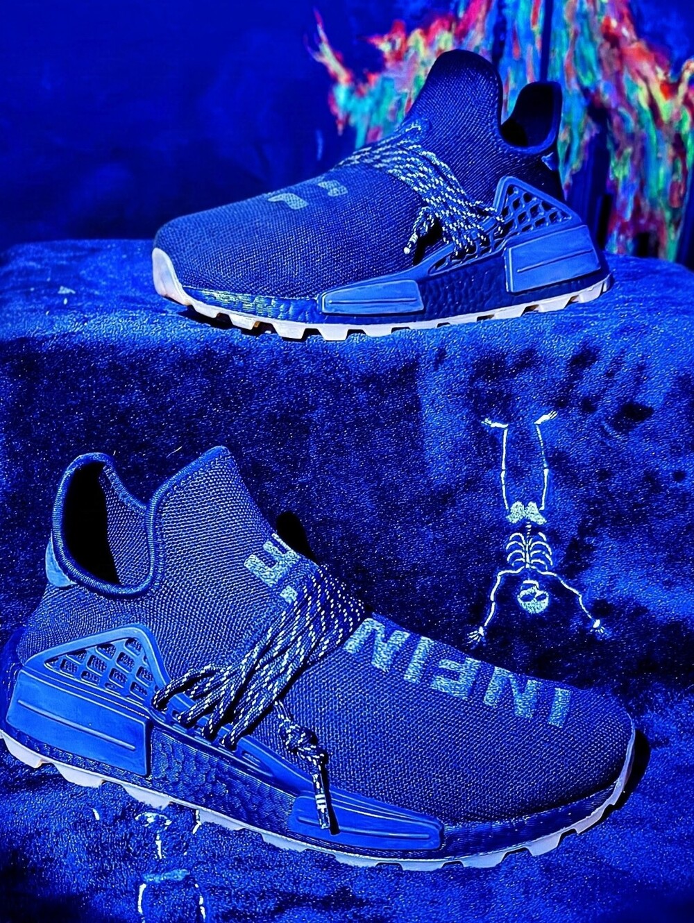 *(VNDS)* Adidas x Pharrell Williams NMD Hu Trail "Infinite Species". . .